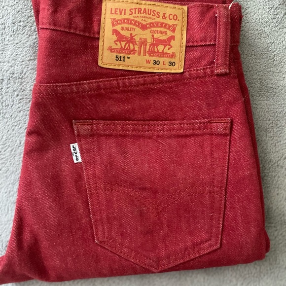 Levi’s - Picture 8 of 13